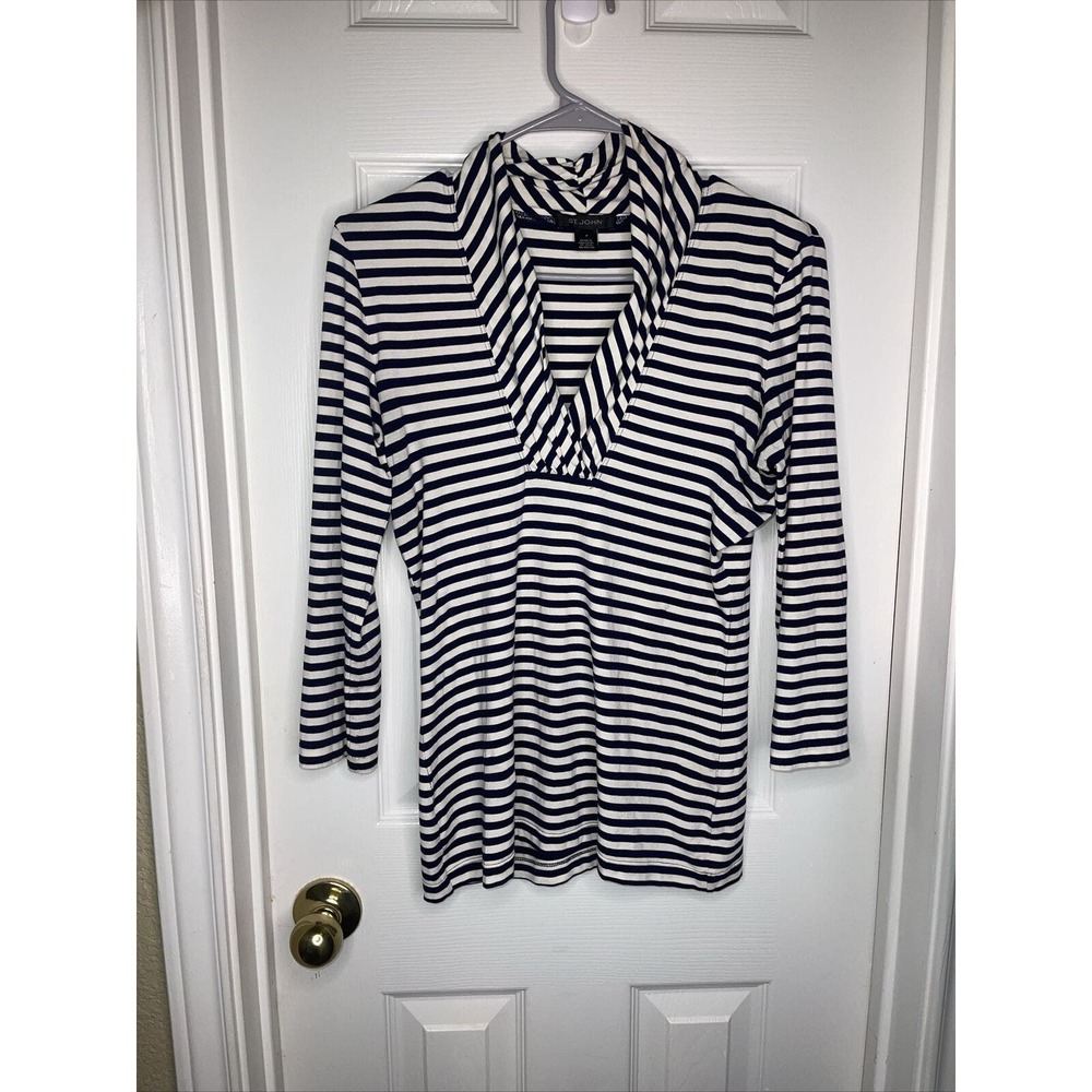 St John V Neck Top Size P